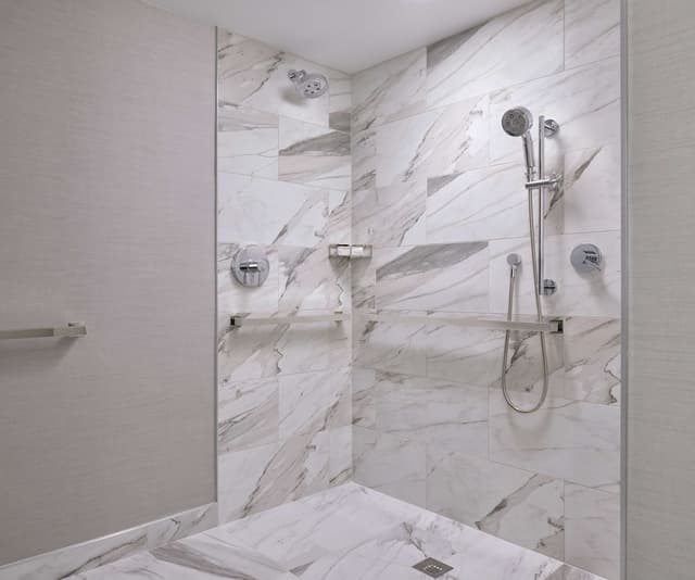 Suite, Two Double Beds, Accessible