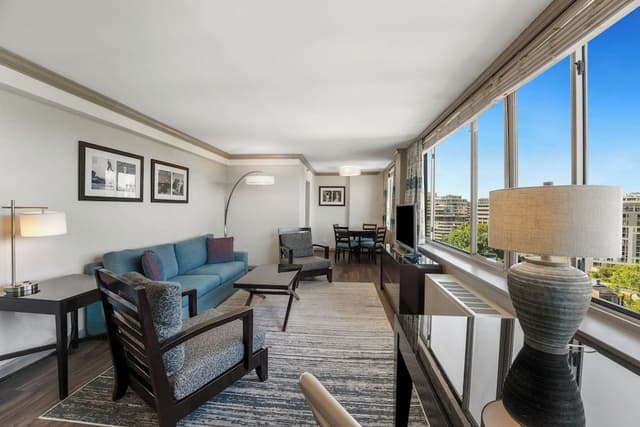 Suite, 1 Bedroom (Potomac, Double)