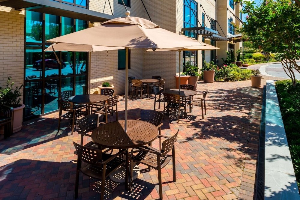 Hampton Inn & Suites National Harbor/Alexandria Area1