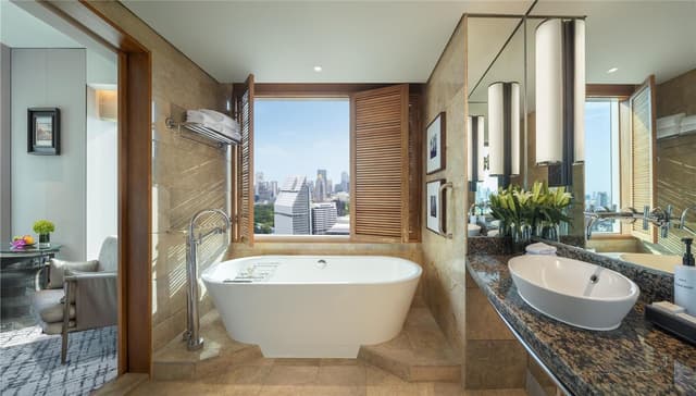 GRAND PREMIUM KING-HIGH FLOOR