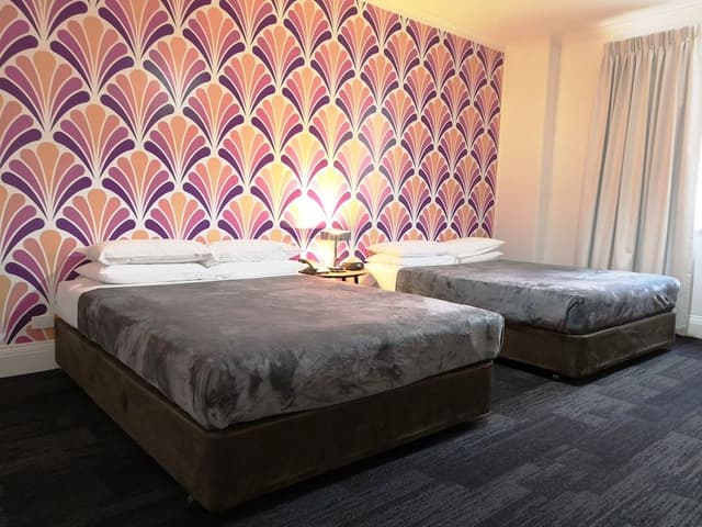Premier Room