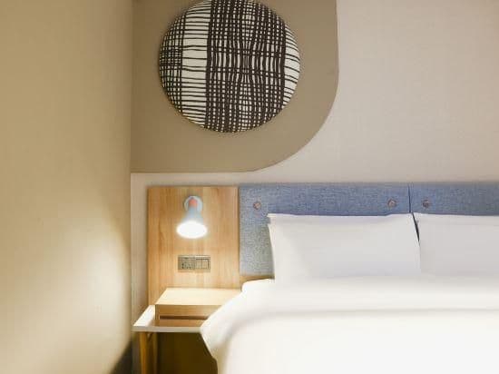 Business Double Room A
