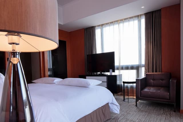 Superior Room, 1 King Bed