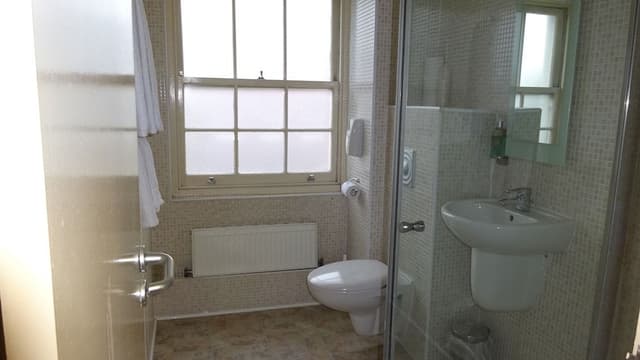 Economy Twin Room