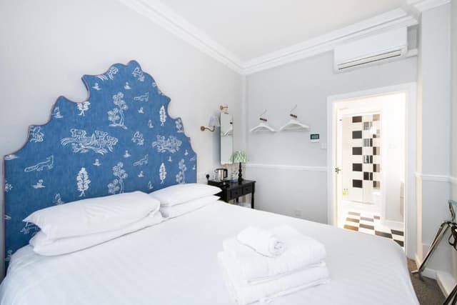 Americana Double Room