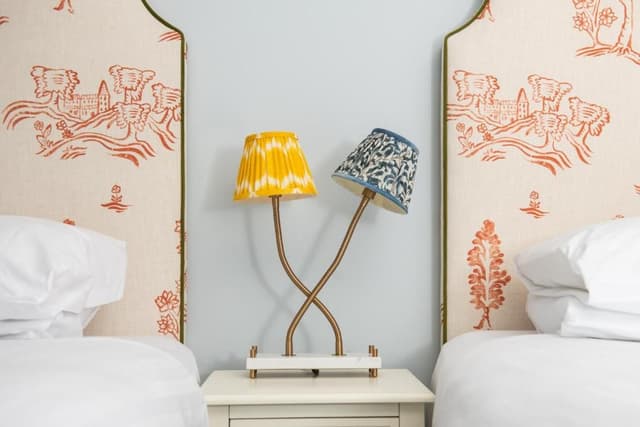 Americana Twin Room