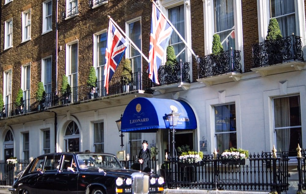 The Leonard Hotel1