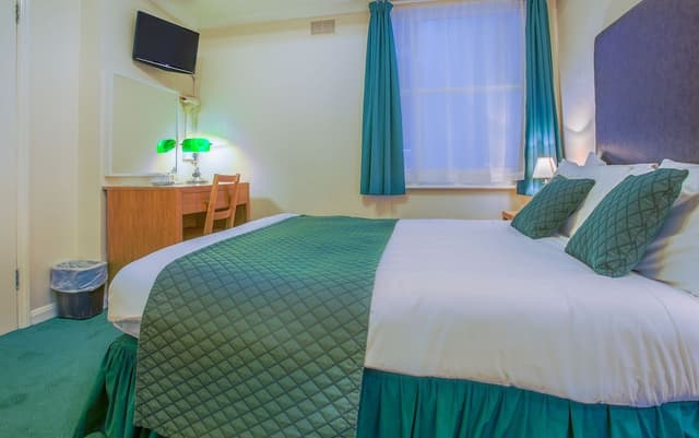 Lower Ground Floor Double Room