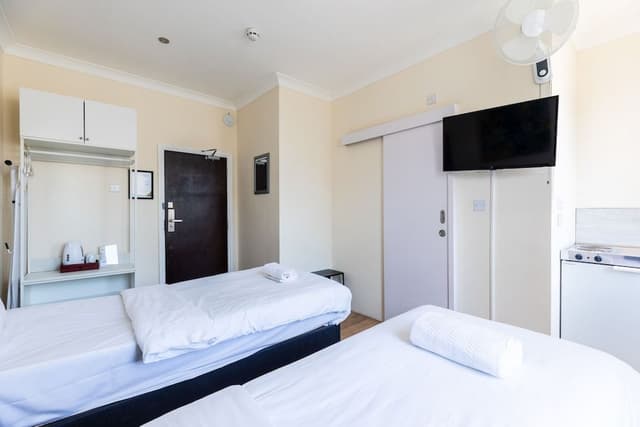 Premium Studio, Ensuite (Twin)