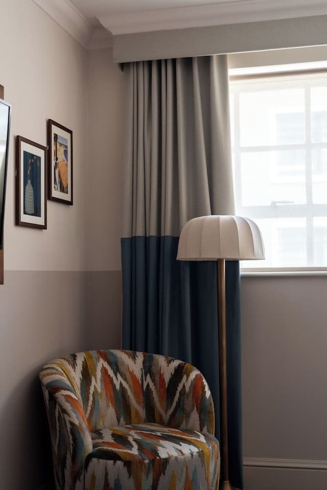 Deluxe Superior King Size