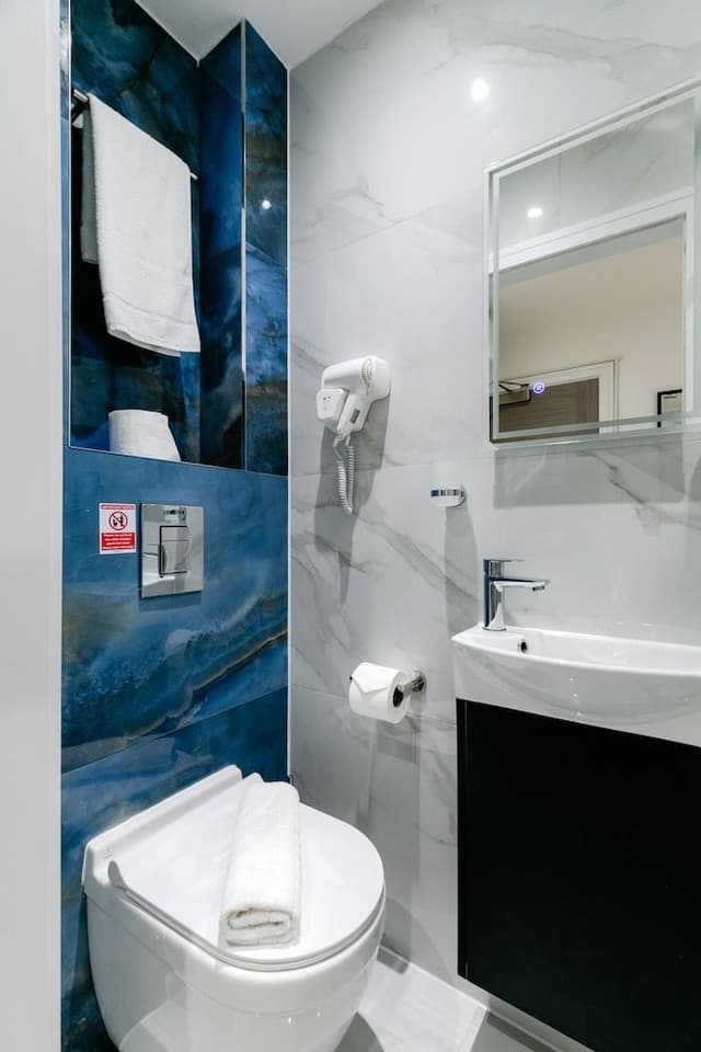 Standard Single Room, Ensuite