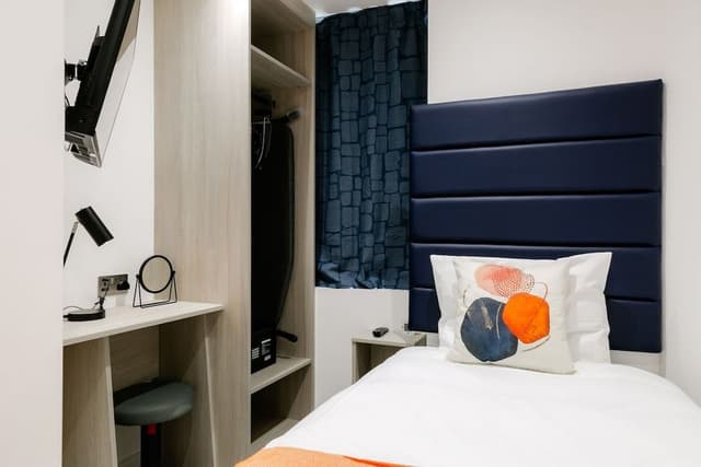 Standard Single Room, Ensuite