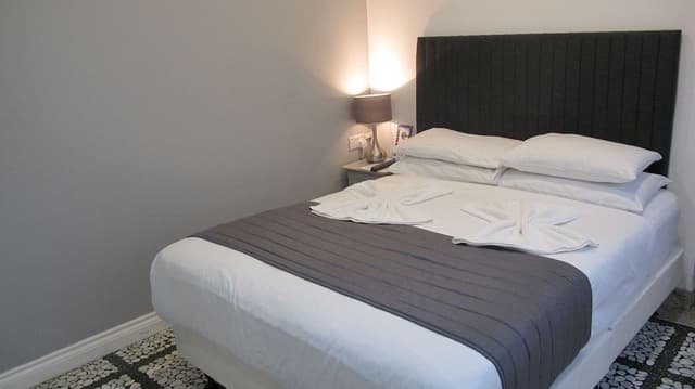 Standard Double Room, Ensuite