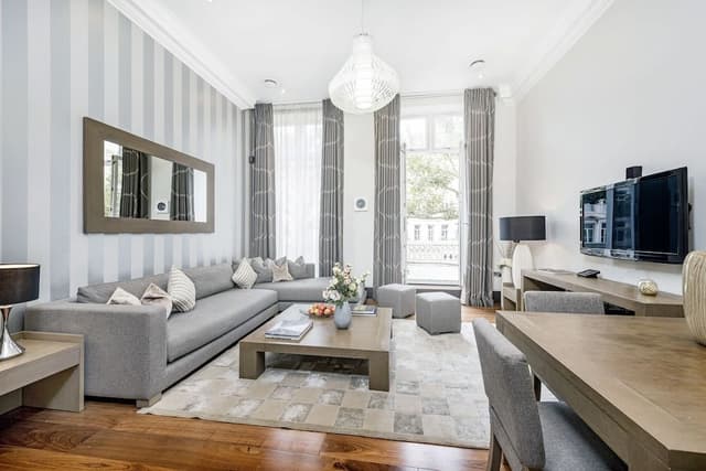 Executive One Bedroom Apartment with Balcony