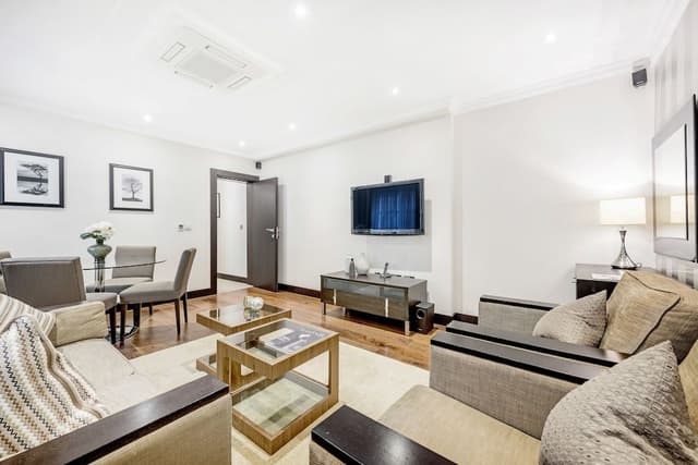 Superior Apartment, 2 Bedrooms, 1 Bathroom