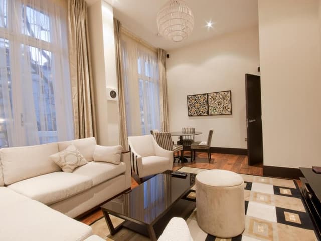 Executive One Bedroom Apartment with Balcony