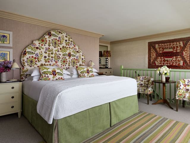 One Bedroom loft Suite
