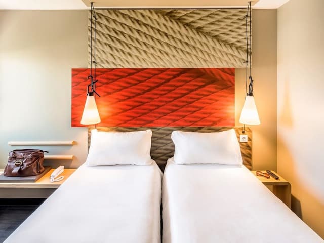 Twin Room (SweetRoom)