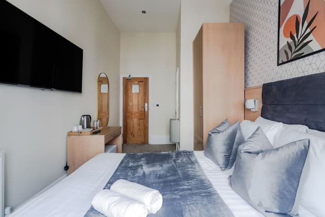 Double Room, Ensuite