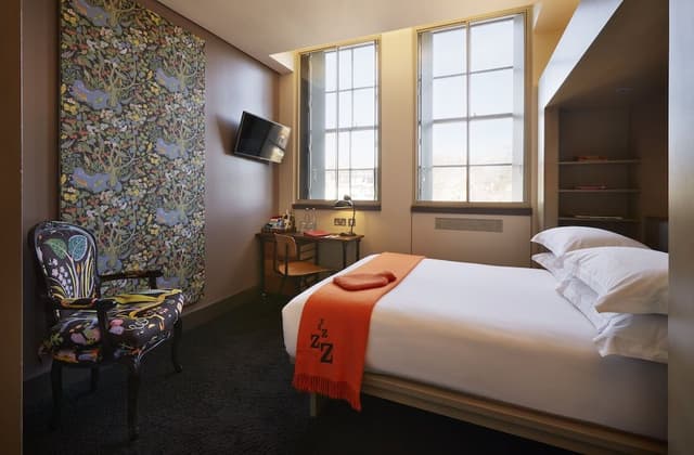 Club Double Room