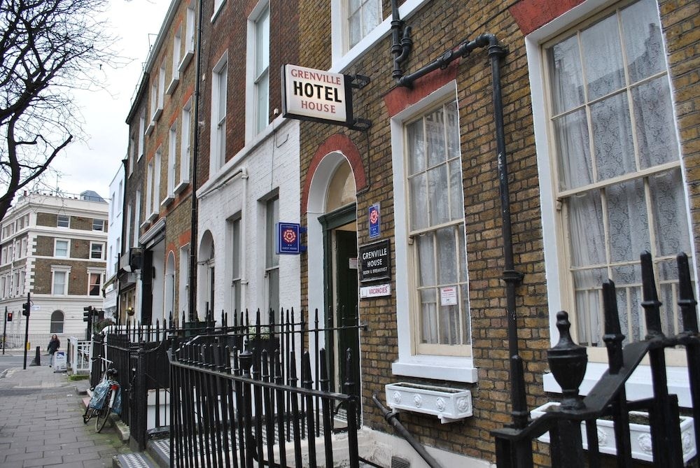 Grenville Hotel0