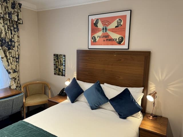 Standard Double Room, Ensuite