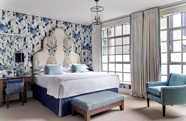 Luxury Room