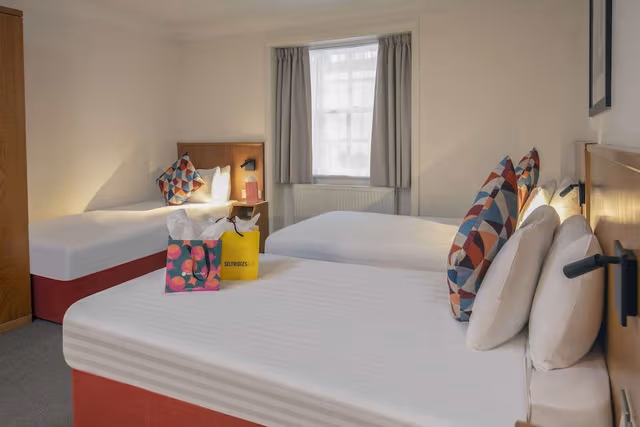 Standard Room, 3 Twin Beds, Non Smoking