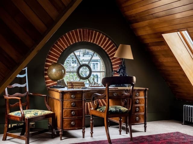 Signature Suite, 1 King Bed (The Rook's Nest)