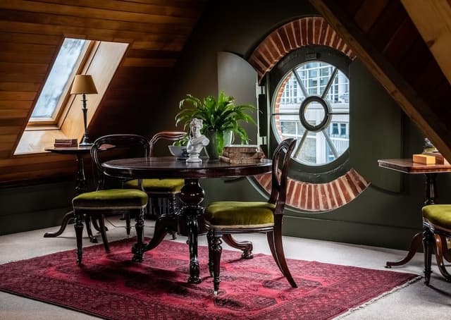 Signature Suite, 1 King Bed (The Rook's Nest)