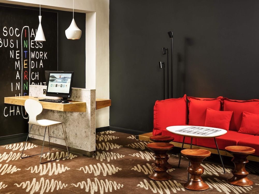 ไอบิส ลอนดอน สแตรทฟอร์ด (Ibis London Stratford)3