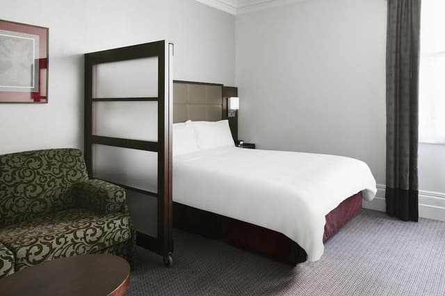 Suite, Kitchenette (One Room)