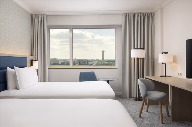 2 SINGLE BEDS EXECUTIVE ROOM