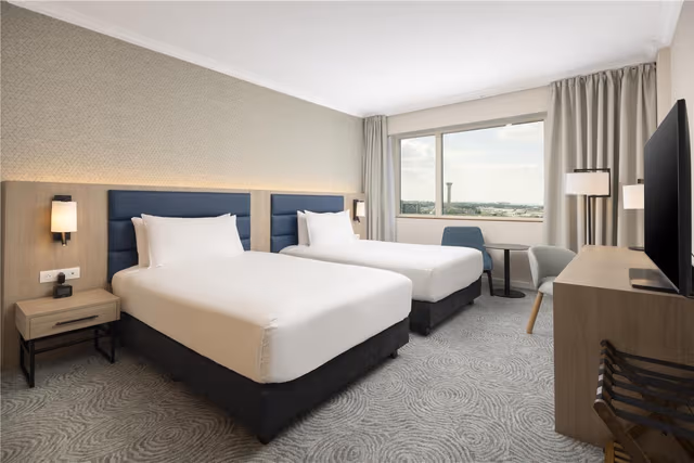 2 SINGLE BEDS EXECUTIVE ROOM