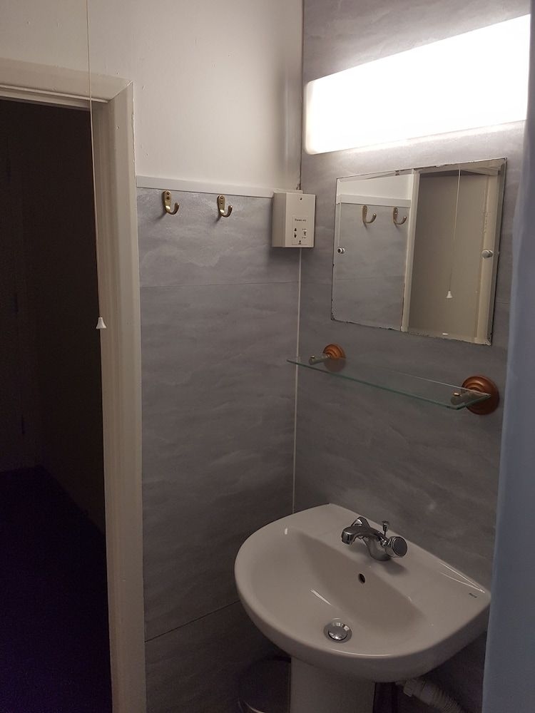 Avoca House Hotel4