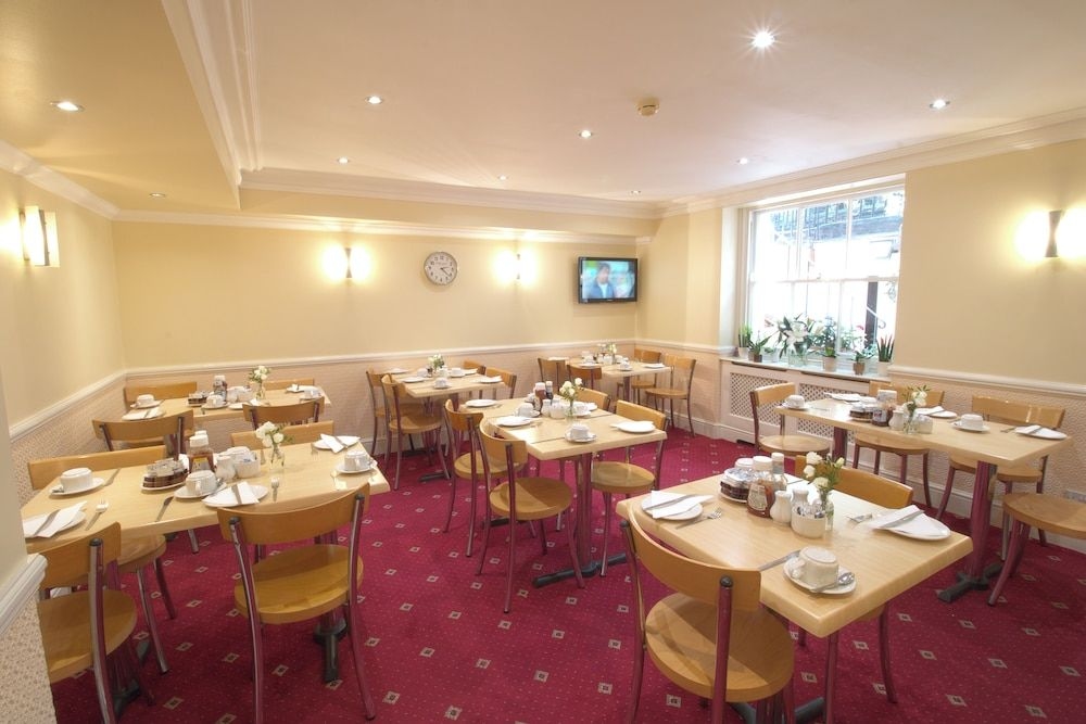 Balmoral House Hotel2
