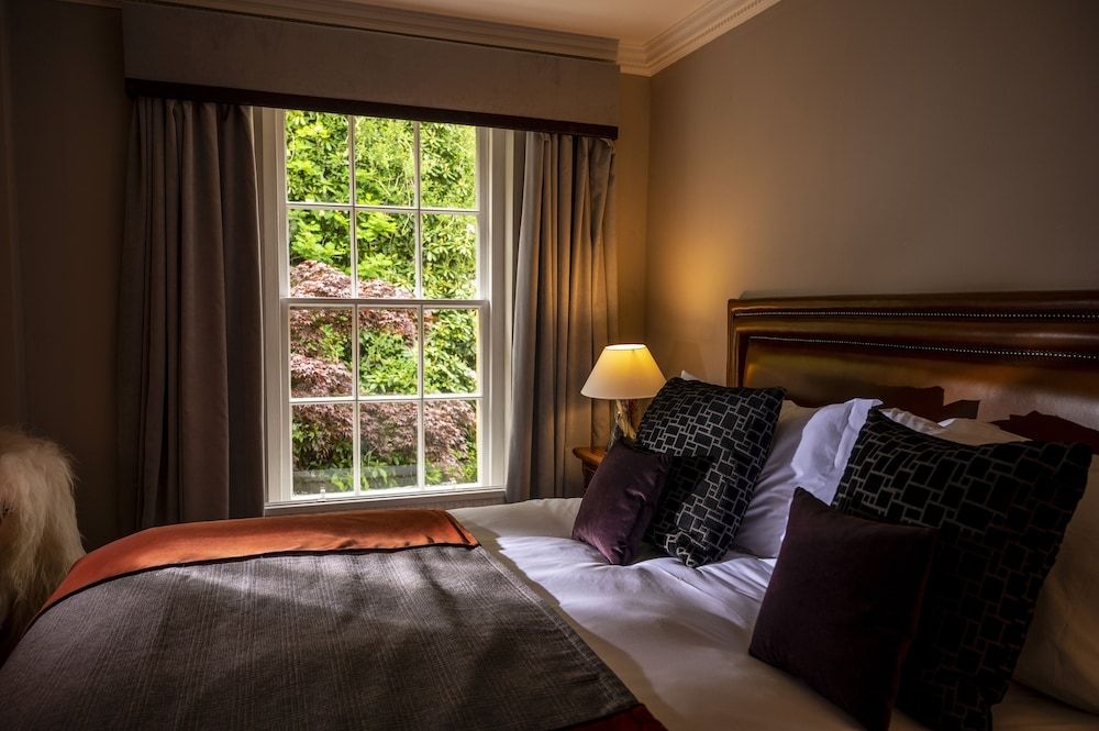 Knipoch House Hotel1