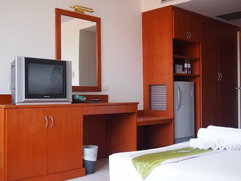 Crown Pattaya Beach Hotel Crown Pattaya Beach Hotel