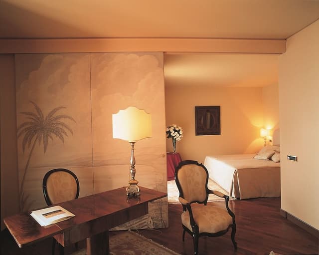 Suite Beige