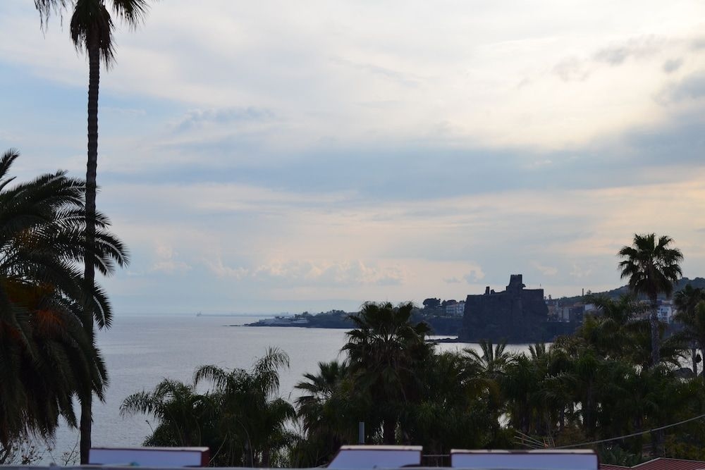 Marina Palace Hotel & Congress Hall1
