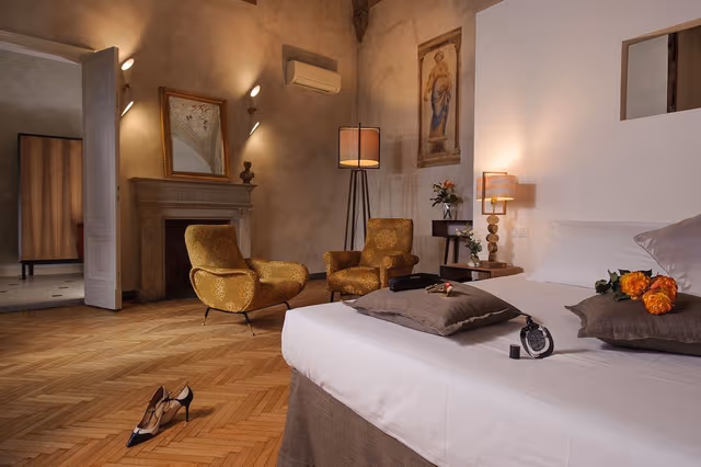 Suite, River View