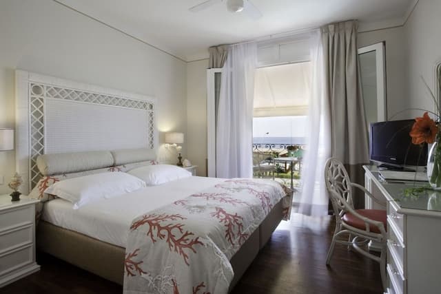 Classic Double Room, Balcony, Sea View