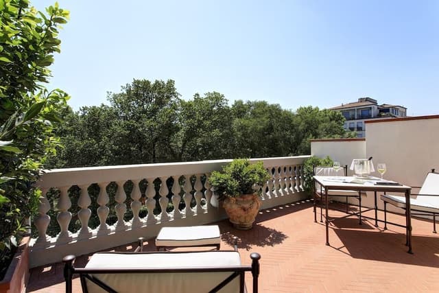 Suite, Terrace