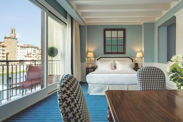 Signature Suite (Signature)
