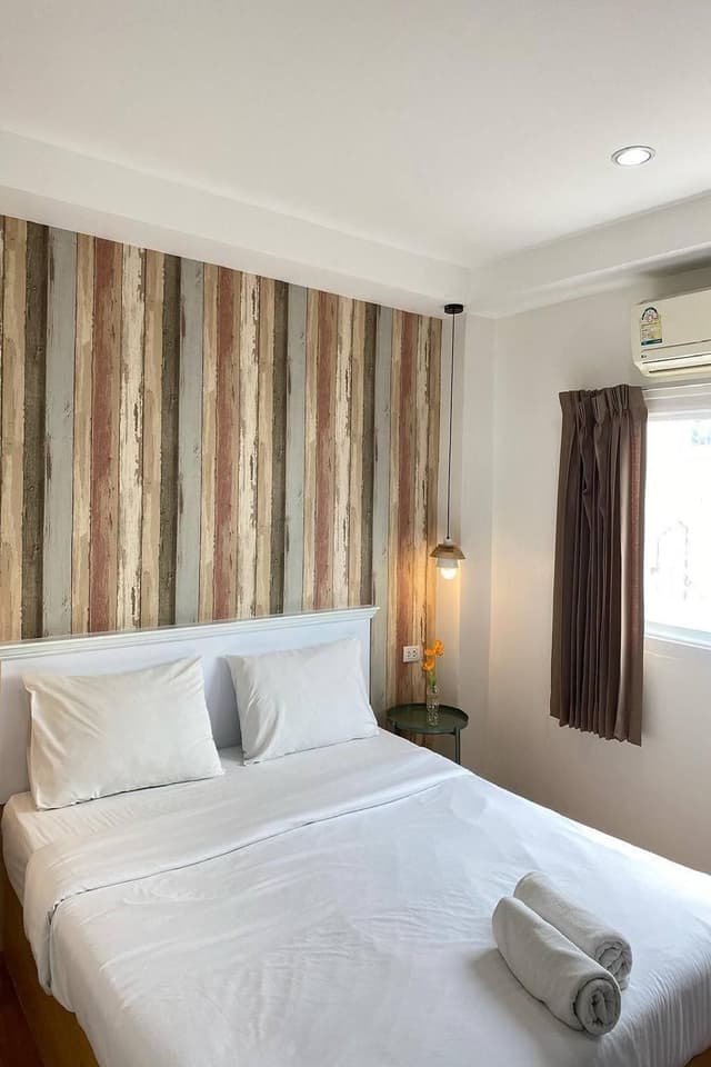 Standard Air Conditioning Room