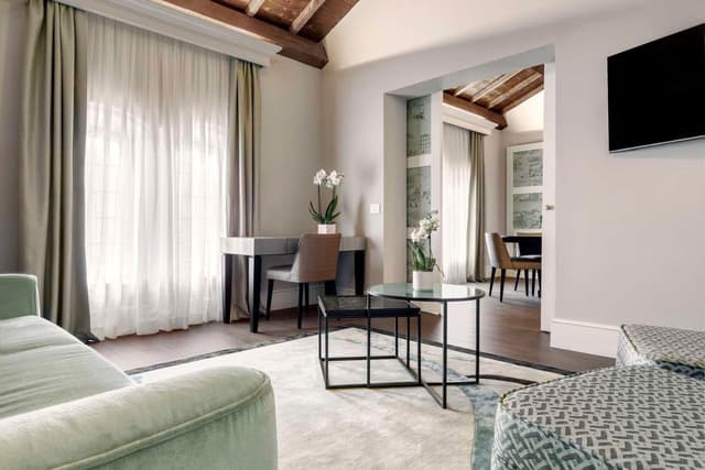 KING MOLINO EXECUTIVE SUITE