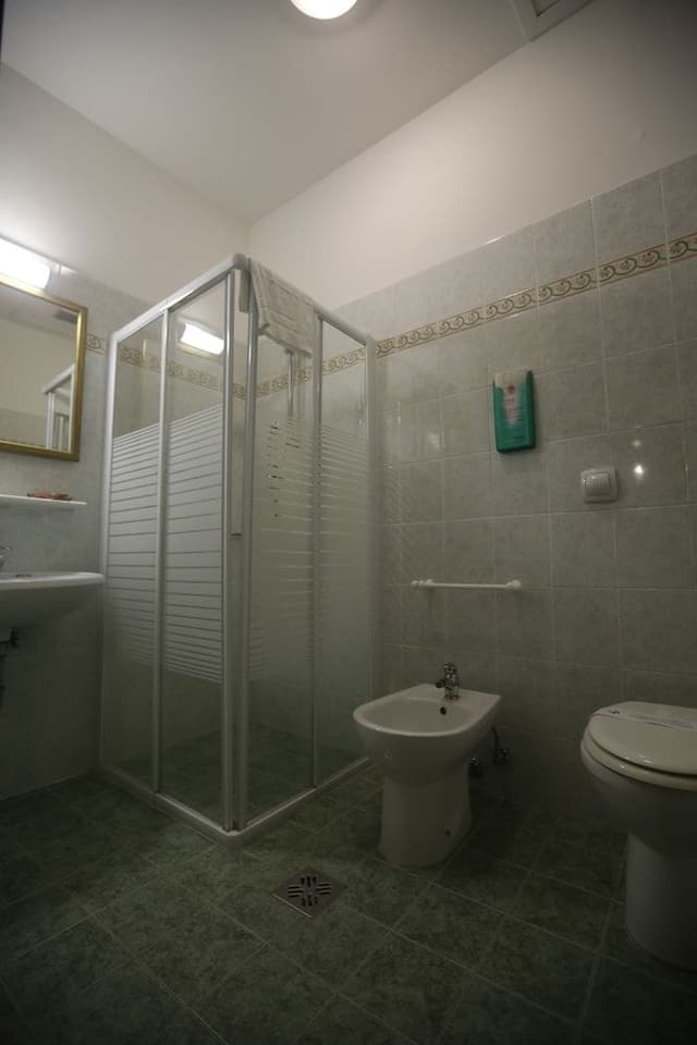 Economy Double Room, Private Bathroom