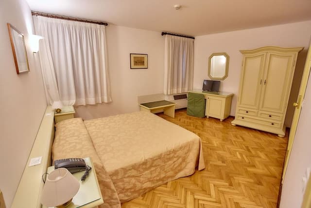 Classic Double or Twin Room