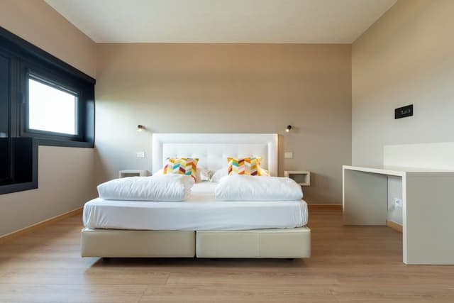 Suite with Private Jacuzzi and Sauna