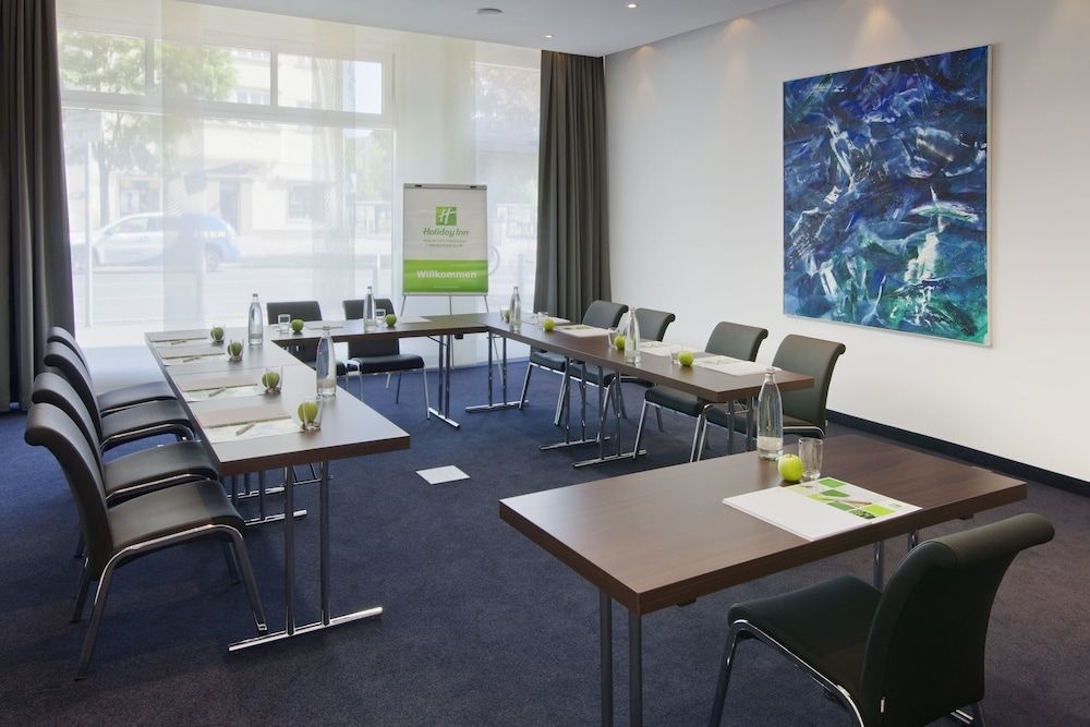 Holiday Inn Berlin City Center3